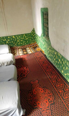 Unclassified image, 2 of 12, button - Gite  Imouzzar (Ghmate)