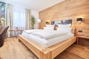 コンフォート ダブルルーム | ミニバー、セーフティボックス (室内)、客室ごとに異なる装飾、客室ごとに異なるインテリア