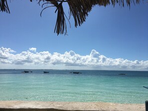 Beach nearby - Mount Zion Lodge (Michamvi)