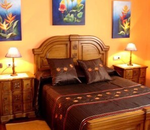 3 soverom, strykejern/-brett og sengetøy