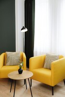 Doppelzimmer (1 Extra Bed) | Schreibtisch, kostenloses WLAN, Bettwäsche