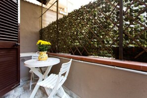 Apartamento, 1 quarto (Via Giuseppe La Farina 19) | Sacada