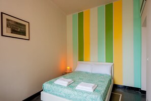 2 Schlafzimmer, schallisolierte Zimmer, Bügeleisen/Bügelbrett