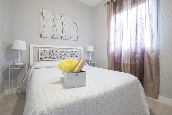 3 bedrooms, free WiFi, bed sheets