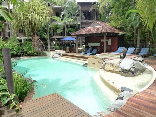 Zen @ Hibiscus ~ Promenez-vous vers la ville, la plage et la marina!