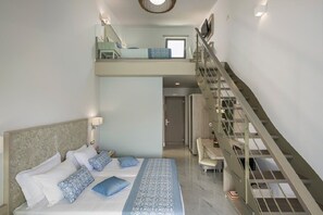 Iron/ironing board - Blue Villa, Swimming Pool, Sea View (Apokoronas)