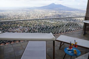 Habitació doble Deluxe, pati, vistes al mar | Balcó