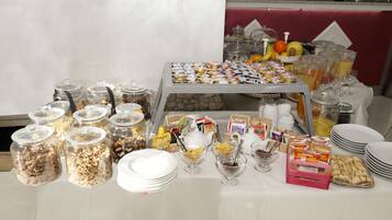 Petit déjeuner buffet compris tous les jours