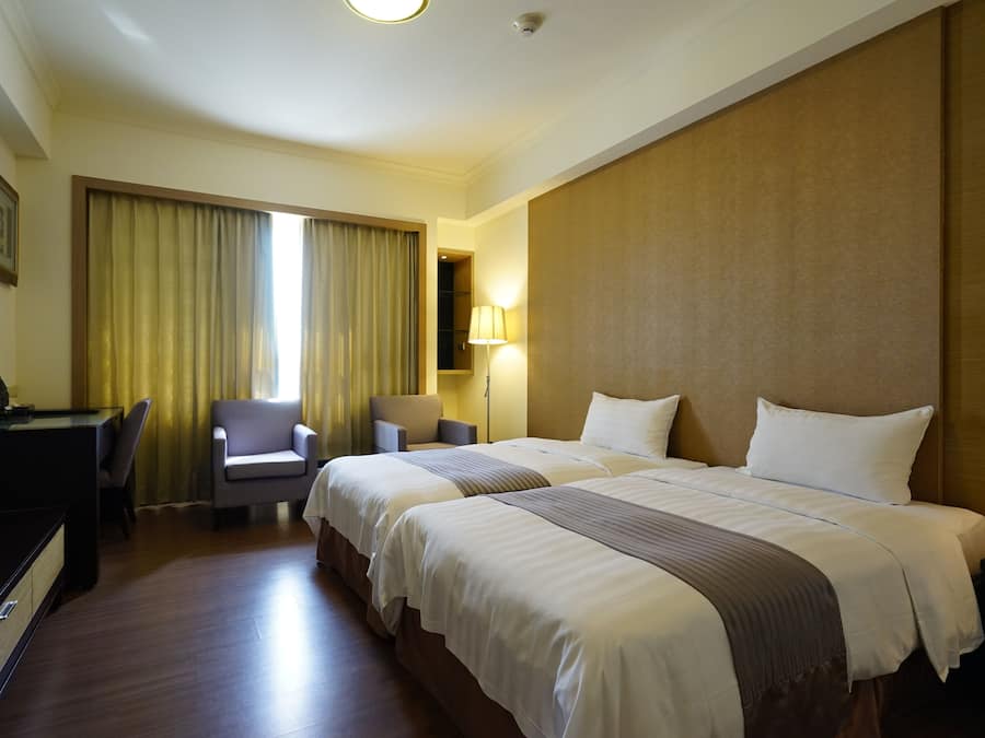 Classic Twin Room, 2 Twin Beds, Sea View | Down comforters, minibar, desk, blackout drapes