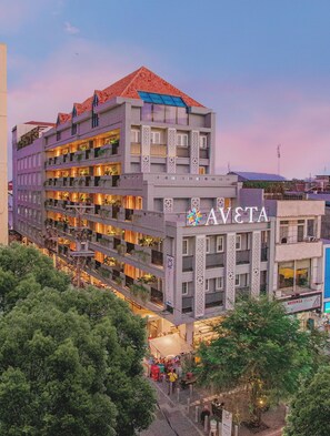 Exterior - Aveta Hotel Malioboro (Yogyakarta)