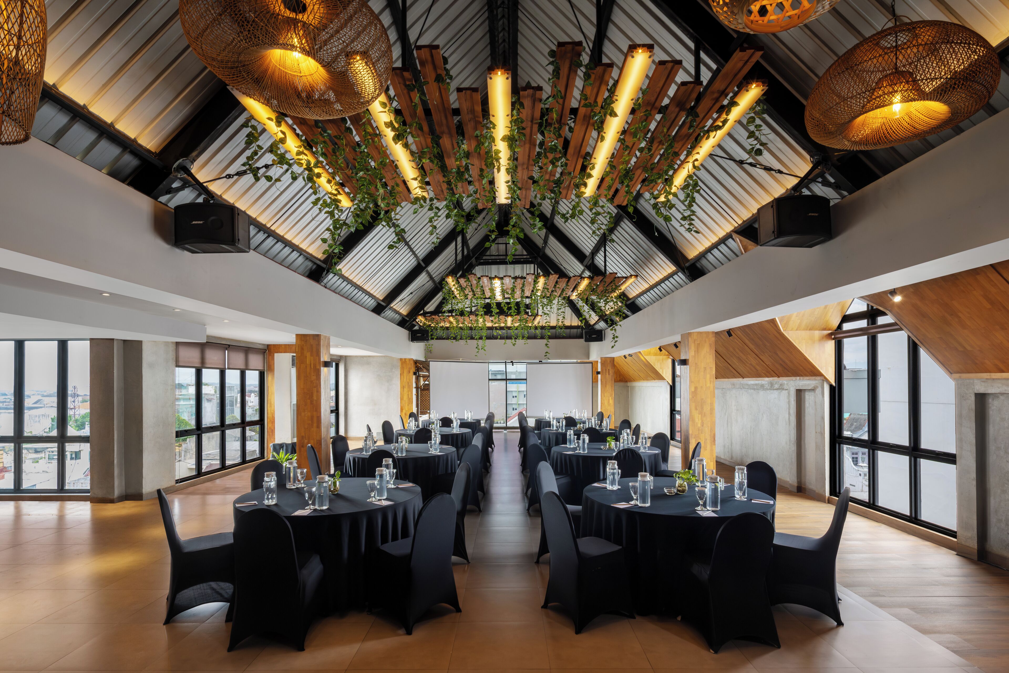 Meeting facility