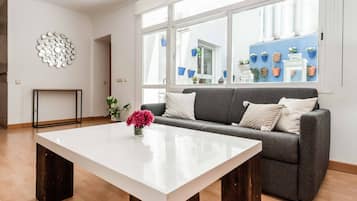 Smart-TV, Netflix, Bücher, Streaming-Dienste