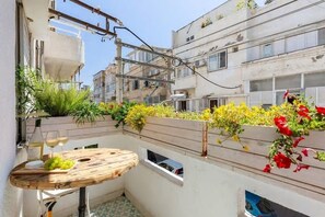 Studio Economy - kök | Balkong