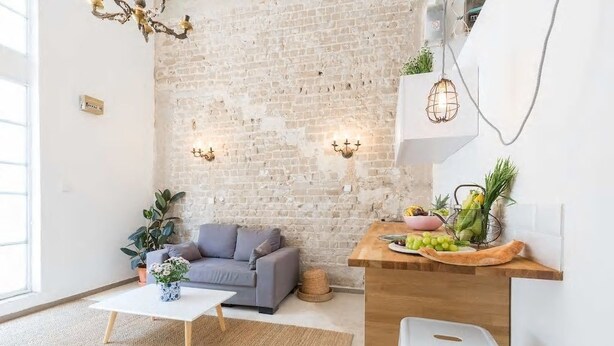 Grand Studio, Kitchen