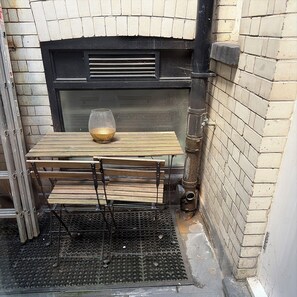 Outdoor dining - Beautiful flat on Trafalgar Square, Balcony overlooking the Pall Mall (London)