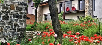 Independent country house 3camere 3bagni fenced garden Piacentini hills