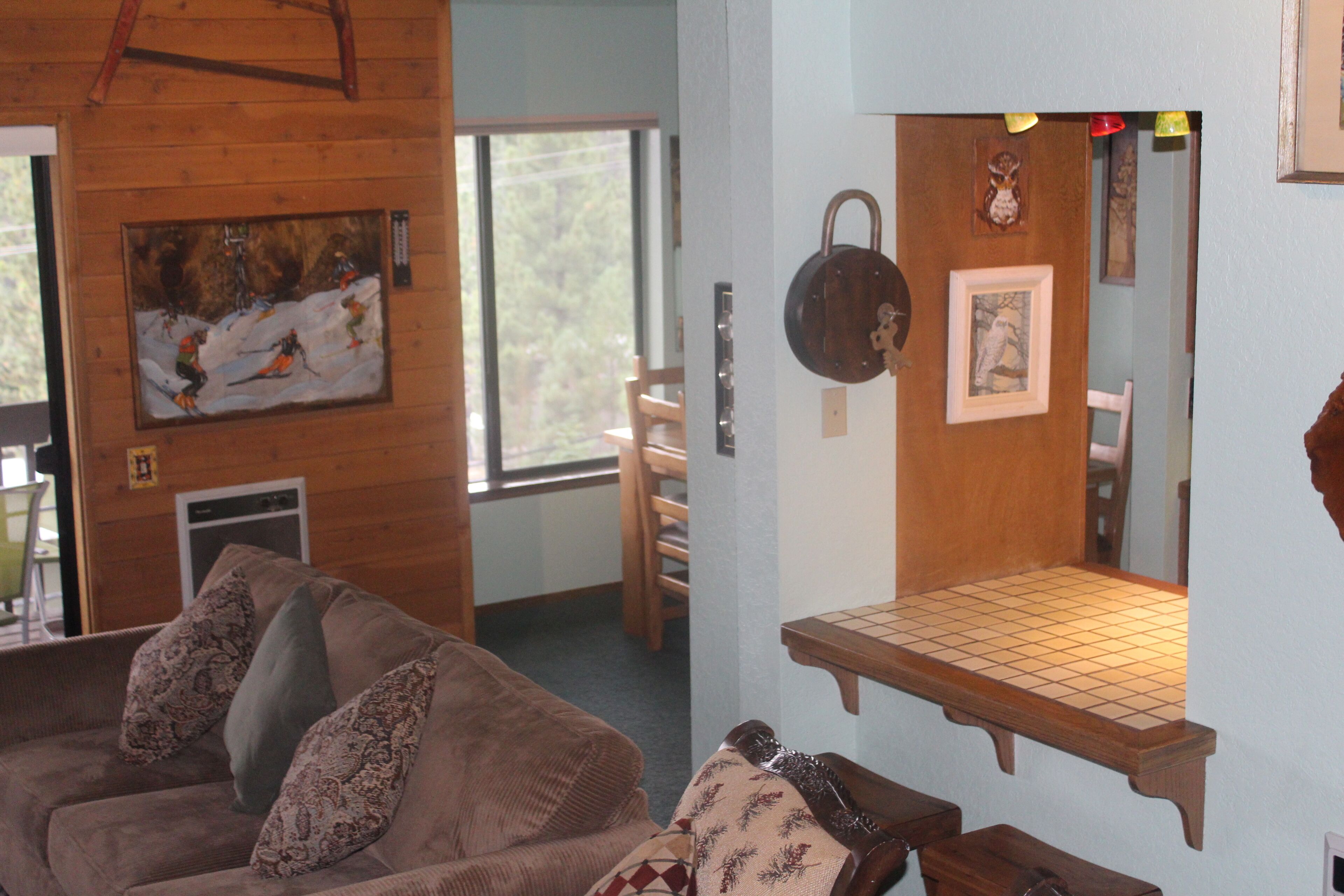 Spectacular View! Great Location! Near Village & Skiing! - Mammoth Mountain, CA