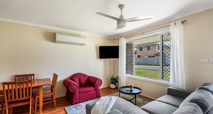 1-10 Waratah Lane - Beach Unit With Sea Breezes