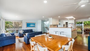 Interior - 35 Sunderland Street (EVANS HEAD)
