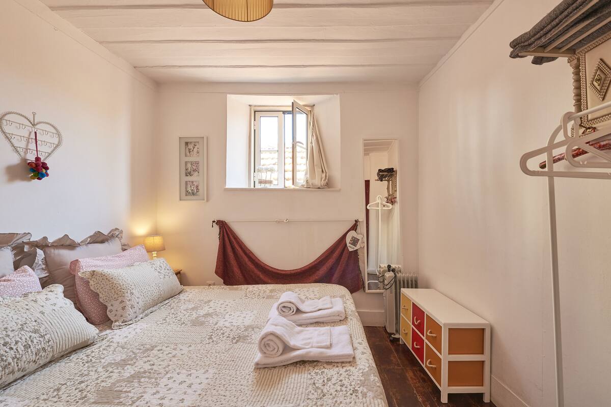 Junior Studio, 1 Bedroom | Premium bedding, minibar, soundproofing, WiFi (free)
