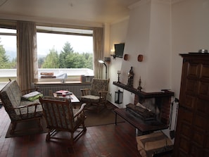 Apartment (incl. 35 EUR cleaning fee) | Wohnzimmer | Flachbildfernseher