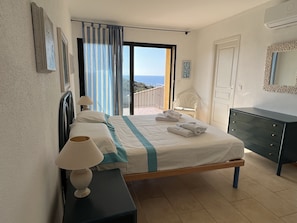 7 bedrooms, iron/ironing board, free WiFi, bed sheets