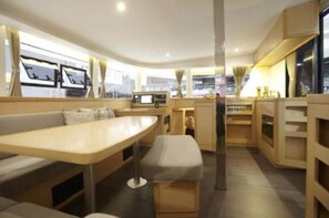 Interior - Catacruises (Rome)