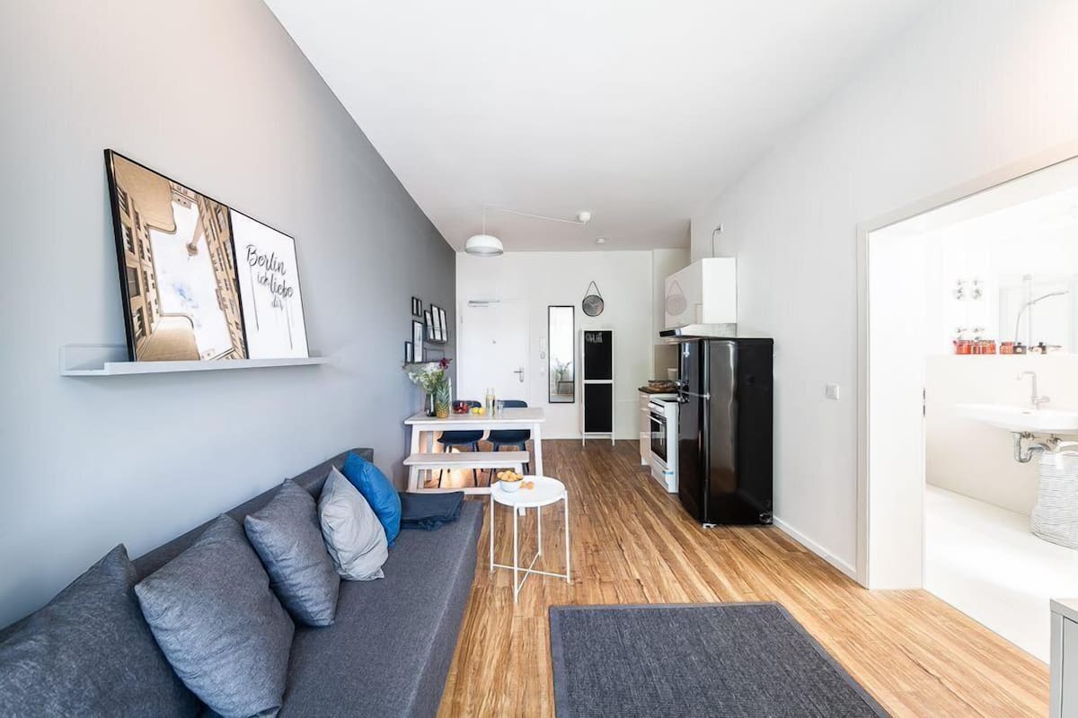 Apartamento familiar, 1 cama de matrimonio con sofá cama (53m²) | Zona de estar | Televisión de 40 cm con canales digitales