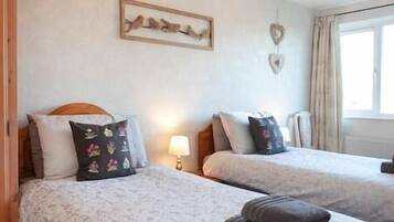 4 chambres, fer et planche Ă repasser, lit parapluie, Wi-Fi