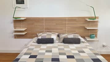 2 chambres, bureau, fer et planche à repasser, Wi-Fi gratuit