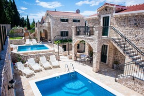 Outdoor pool - Luxury stone house with private pool, complete privacy in a relaxing atmosphere (Kremena)