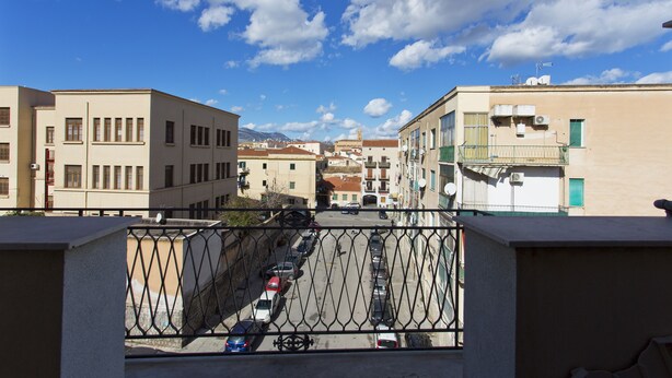 View from room - Historical Centre Flat with terrace (Palermo)