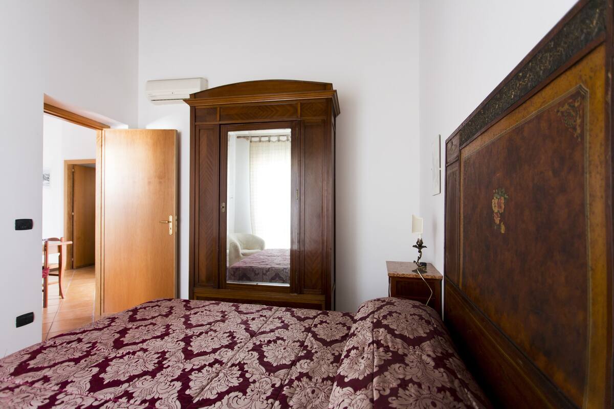 1 bedroom, WiFi (free), bed sheets