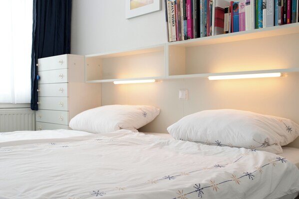 1 Schlafzimmer, BĂŒgeleisen/BĂŒgelbrett, WLAN, BettwĂ€sche