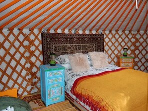Bed sheets - Pembrokeshire Yurts (Llanfyrnach)