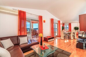 電視、電子遊戲、DVD 播放機、書籍