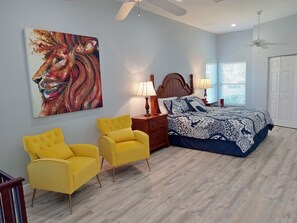 4 室のベッドルーム、アイロン / アイロン台、WiFi (無料)、ベッドシーツ