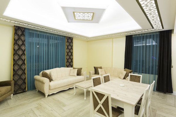 1 habitación, sábanas de algodón egipcio y ropa de cama de alta calidad