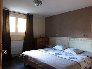 3 chambres, fer et planche Ă repasser, Wi-Fi