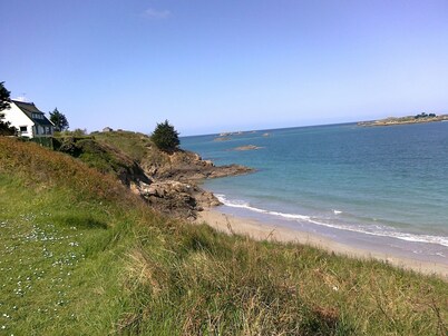 yurts near saint malo, sea, Mont Saint Michel and emerald coast