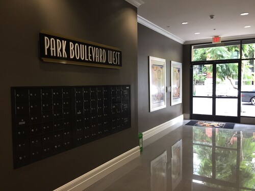 ダウンタウン、ガスランプ、ペトコ、コンベンションセンター-ラグジュアリー1 BR +ロフトw /デッキ