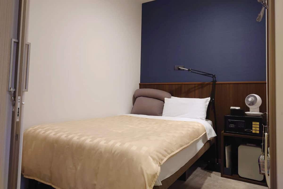 Coffres-forts dans les chambres, Wi-Fi gratuit, draps fournis