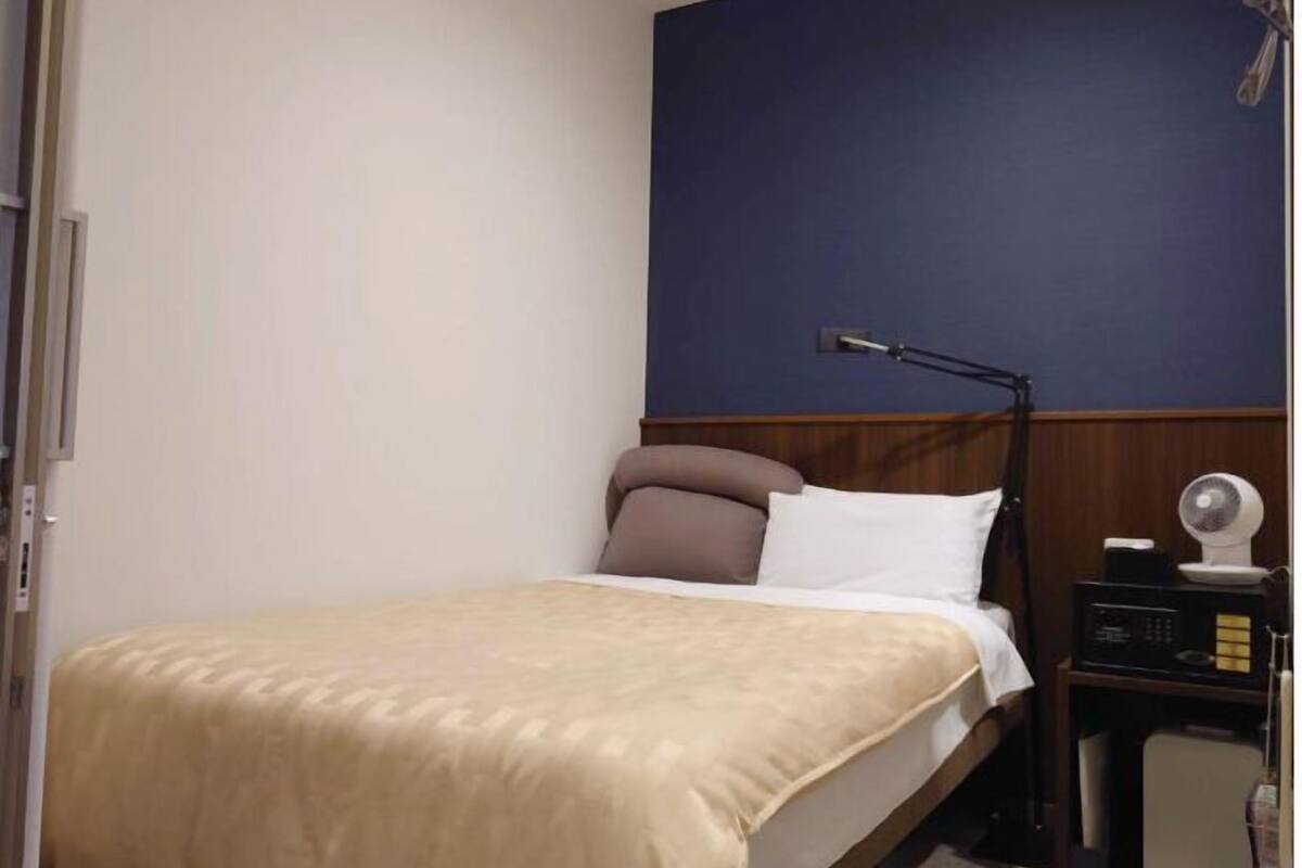 Coffres-forts dans les chambres, Wi-Fi gratuit, draps fournis