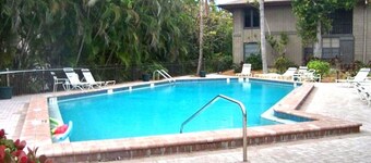 BEAUTIFUL NEW CONDO 2025 SANIBEL ISLAND!!! SANDY BEACH  POOL 🏝️🌅 🏖️