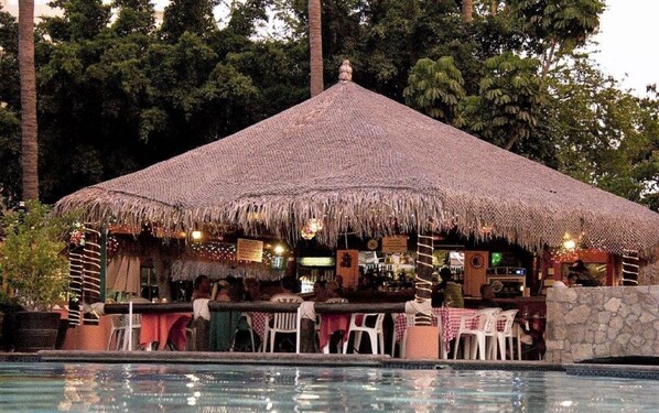 Bar (en el alojamiento)