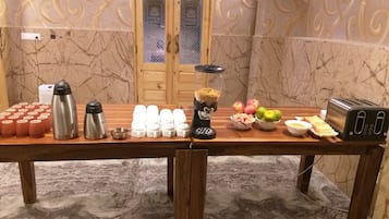 Free daily on-the-go breakfast