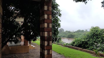 Deluxe Double Room, 1 Double Bed, Non Smoking, Garden View | View from room