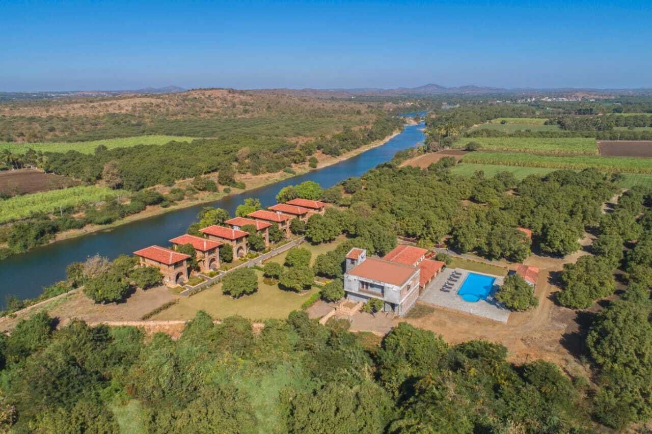 تفاصيل الفندق من الخارج