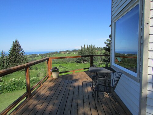 Custom Built Home W/ Amazing Views Of Kachemak Bay