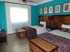 2 habitaciones, tabla de planchar con plancha y wifi gratis 